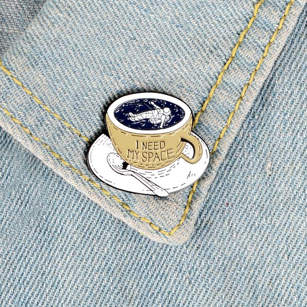 

coffee cup enamel pins brooches for women astronaut bathing floating space badge exploring adventure space lapel pin jewelry shirt bag gifts, Gray