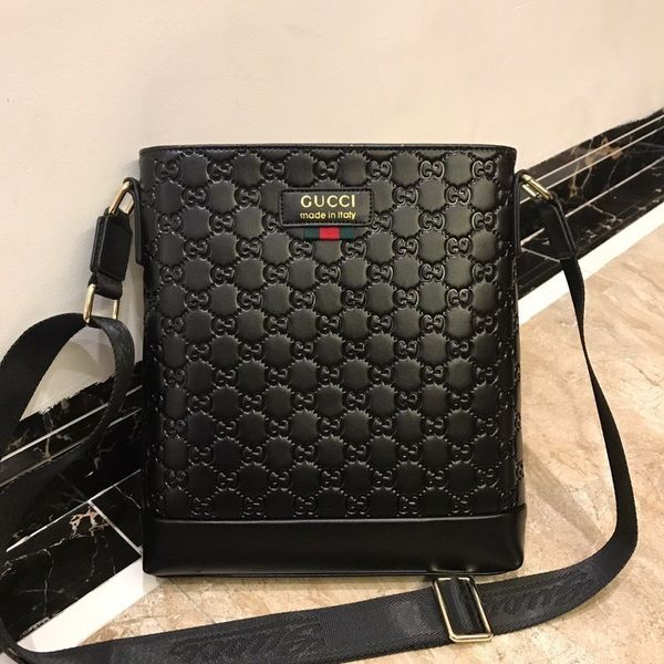 

2019 newest men's shoulder bags PVC bags original design and brand quality bags for men