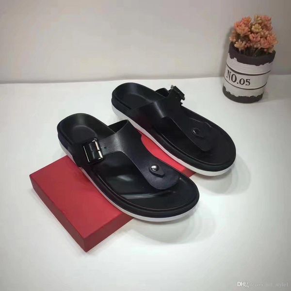 

мужская мода лето нескользящие на личности пляжные тапочки мужчины лето удобные одиночные тапочки мужчины заклепки плоские кожаные тапочки р, Black