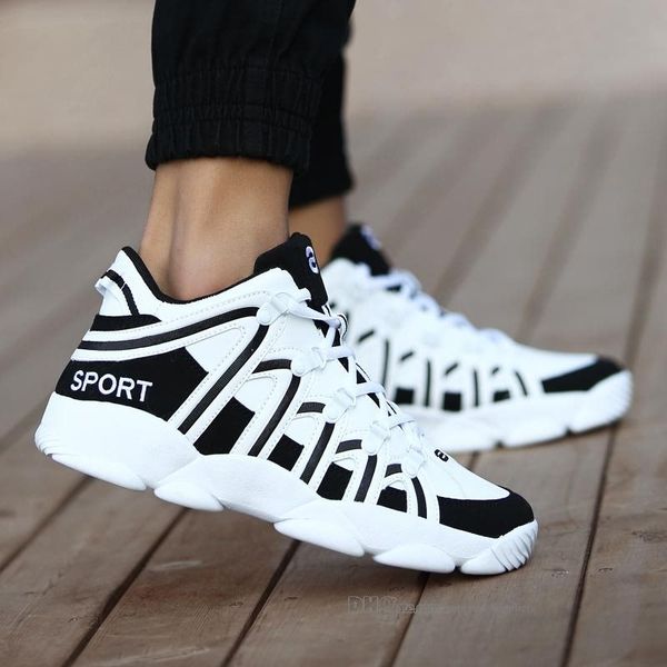 

2020 fashion men shoes mesh breathable sneakers walking male footwear comfortable lightweight running shoes h202030200443-200, White;red