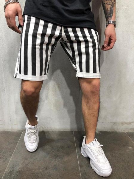 

length plaid printed teenager short pants black and white male clothing striped print mens shorts loose knee, White;black