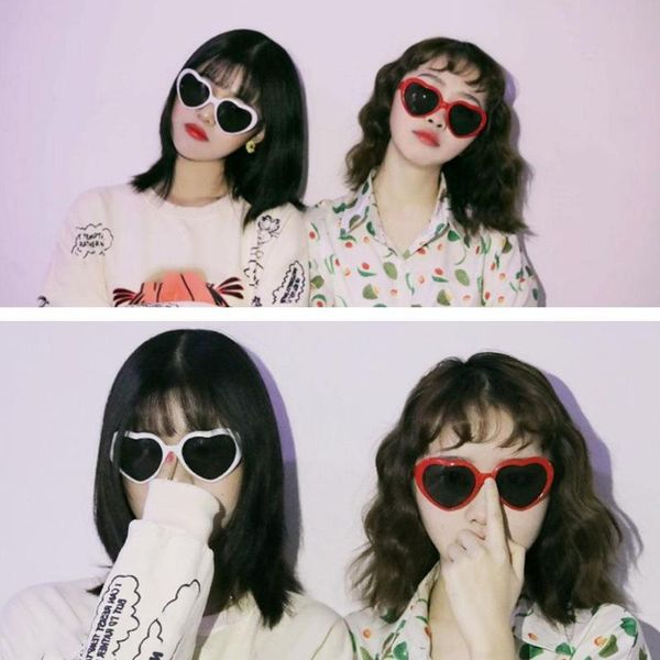 

new creative love glasses at night heart-shaped lights become love special effects glasses women sunglasses net red, White;black