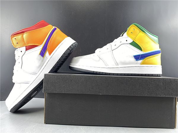 

2020 women 1s basketball shoes 1 mid candy satin designer luxury trainers athletic shoes sports sneakers with box