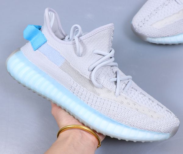 

new grey v2 clay hyperspace static gid glow in the dark kanye west men running shoes white black women sport designer sneaker, White;red