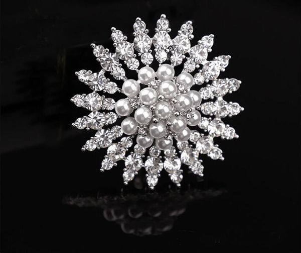 

women's new designer super flash diamond inlaid fashion pearl snowflake accessories brassiere fashion fashion high-end alloy plated wed, Gray