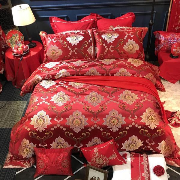 

oriental silk satin red bedding set gold embroidery duvet bed cover  king size cotton bed sheet set parure de lit