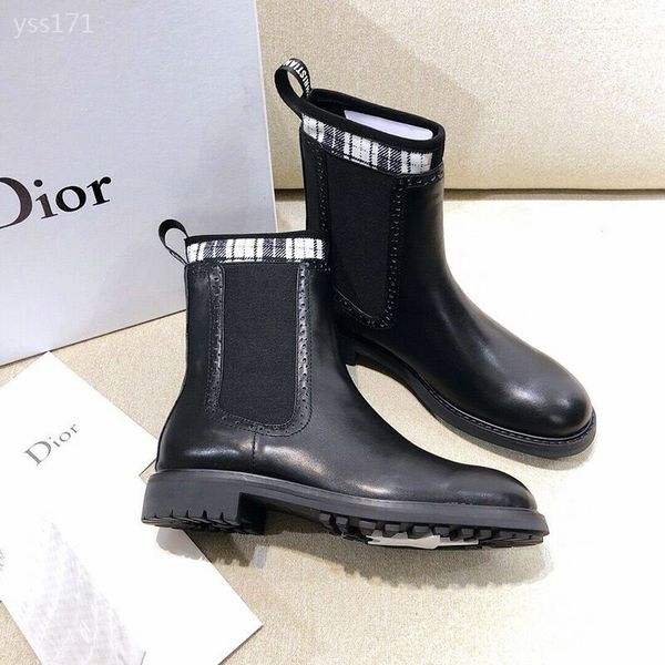 

2019 high grade autumn and winter new flat bottom women's boots leather europe and america boots leisure martin boots women's boot, Black