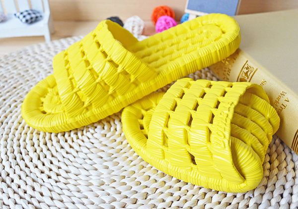 

girls soft yellow bathroom slippers summer cute beach slippers ladies disposable colorful couple shoes women slides l flats, Black
