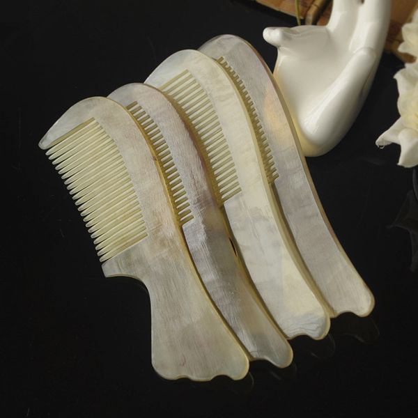 

1pc 15cm fishtail handle horn comb antistatic cost-effective comb g0425, Silver