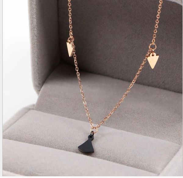 

korean diamond leaf necklace 14k titanium steel rose gold openwork necklace women's single diamond short chain will not fade, Silver