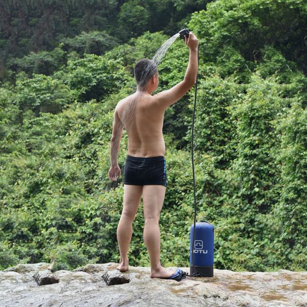 

portable camp inflatable shower with foot pump for camping travel hiking climbing outdoor foldable pressure shower water bag