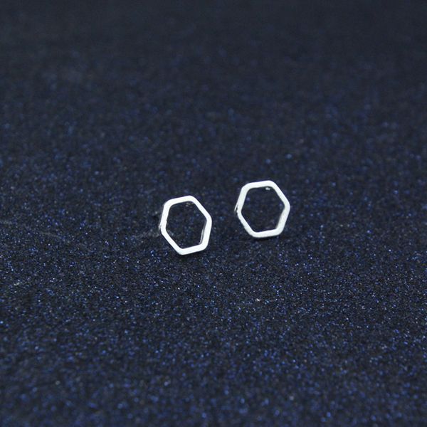 

Simple Korean Creative Geometric Hexagon Stud Earrings For Women Small Ear Studs Earing Brincos Ear Jewelry Girls Gift E0146