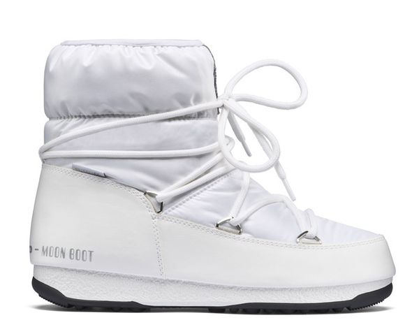 white snow moon boots