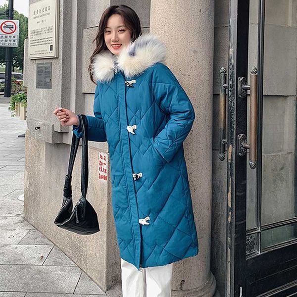 

2019 women winter long jacket female hooded long parka with fur collar and horn buttons design autumn women's oversize coat, Black