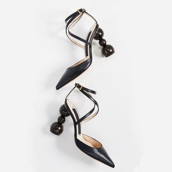 

2019 New Designer Women Les Chaussures Camil Sandals Wooden Round Heel Pump Genuine Leather Sole Fashion Wedding Dress Party Shoes SZ US 9