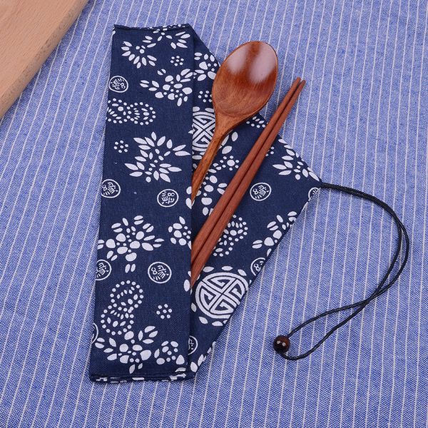 

2019 japanese wooden chopsticks and spoon with cloth bag portable tableware set wedding favors party return gift