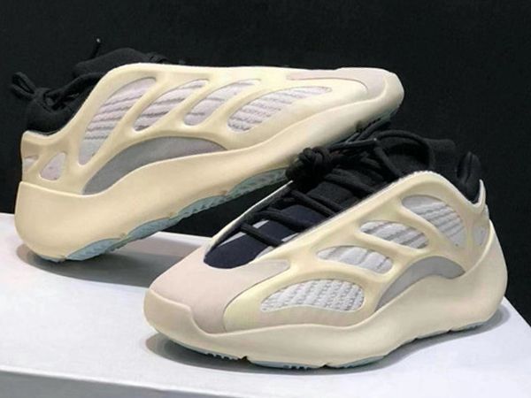 

new release azael 700 v3 designer shoes for sale glows in the dark correct version kanye west men womens running shoes 12s