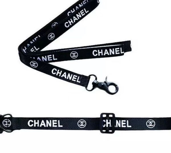 

c letter print dog collars cat pet chest back band suit outdoor dog safety products designer leashes qwe1