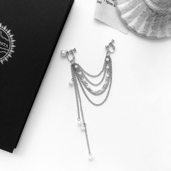 

new style long tassels cool exaggeration earrings elegant ear stud immortal pearl one-piece ear clip stud clip-on women's, Golden;silver