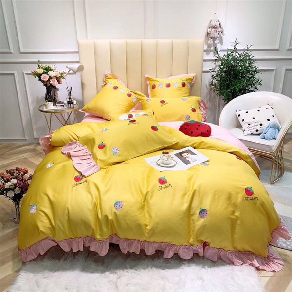 

four seasons bedding 4pcs 60 egyptian long-staple cotton embroidered ruffled bed sheets quilt cover cute strawberry pattern