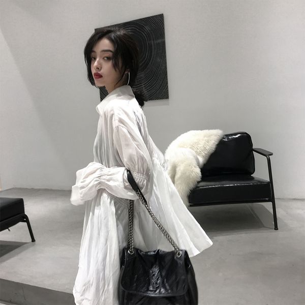 

2019 fashion casual spring ladies shirts and blouses women lepal long sleeve pleated asymmetrical shirt streetwear women, White