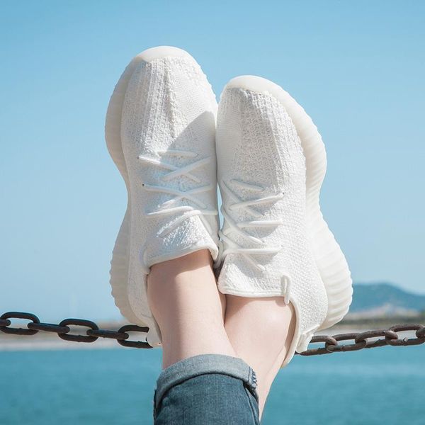 

kanye west running shoes for men women desert sage zebra designer v2 trainers cream white black static yecheil reflective sneakers