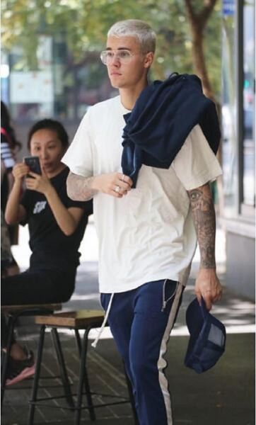 

нова вена лео 2020 клаиека колна оѬма бѬки ѬеѬо поѬивне бѬки бѬ Black