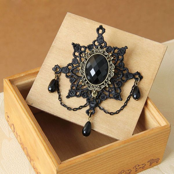 

Gothic Black Brooch Pin Lace Snowflake Stone Alloy Breastpin Fashion Badge Christmas Gift broches rozet brosches bouquet 10pcs/lot