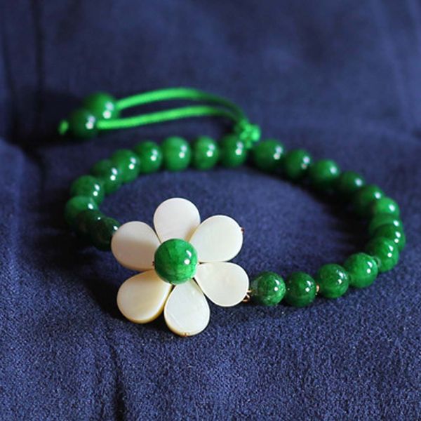 

sweet cute shell flower simple handmade strand bracelets red coral beads or green beads elastic string ethnic jewelry size, Golden;silver
