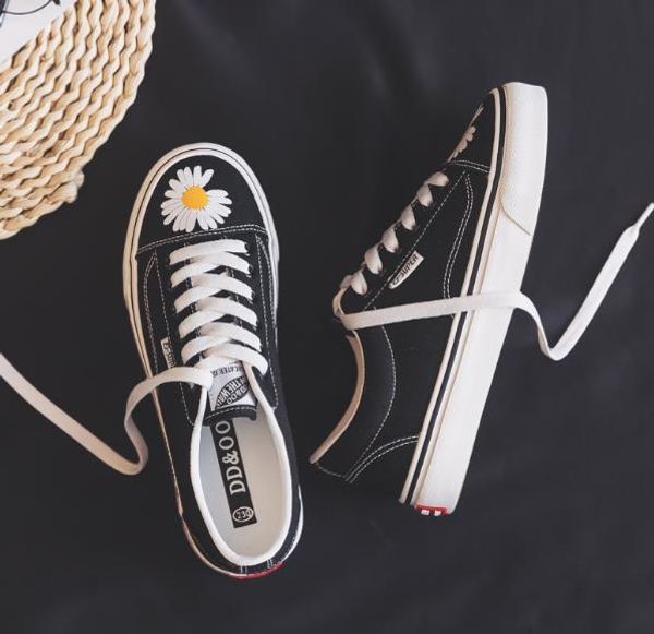 

small daisy canvas shoes women's shoes 2019 tide 2020 spring new ulzzang wild ins board shoes, Black