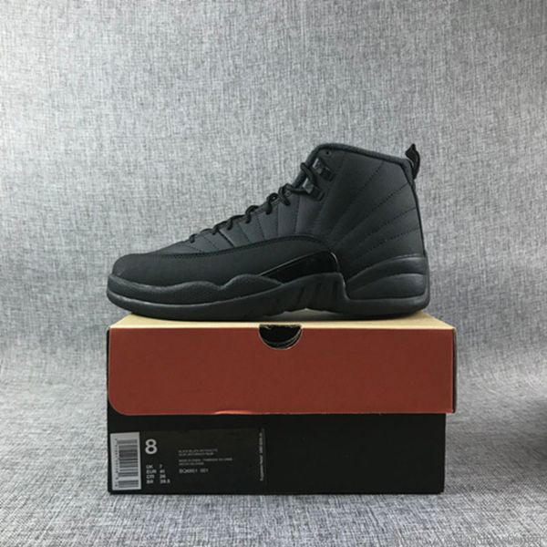 

2019 12s winterized men basketball shoes with box 12s sneaker trainer wholesale