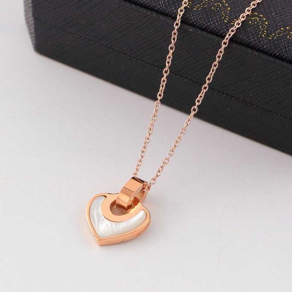 

2020 sell bvn23 big bvl brand necklace heart shape pendant lover women factory wholesale 18k gold plated sell jewelry logo ceramics, Silver