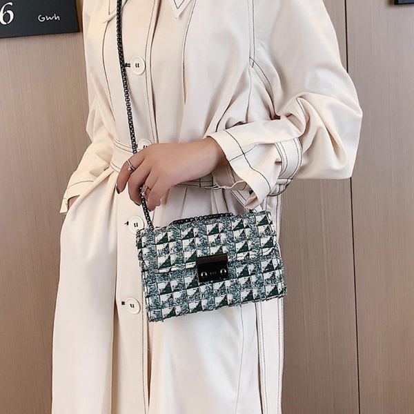 

2020 new women bags fashion woolen shell messenger bag women semicircle wide band zipper crossbody bag money phone shoulder