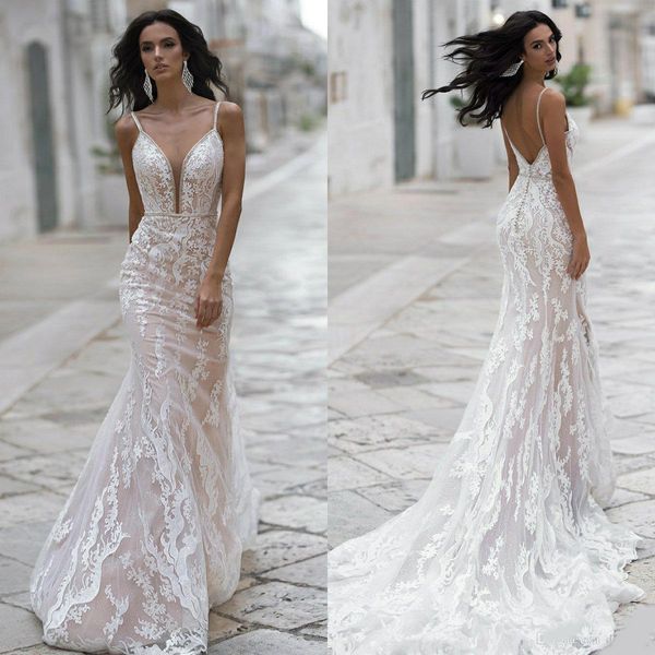

2020 spaghetti boho mermaid wedding dresses bridal gowns lace applique illusion sweep train beach wedding dress backless robes de mariée, White