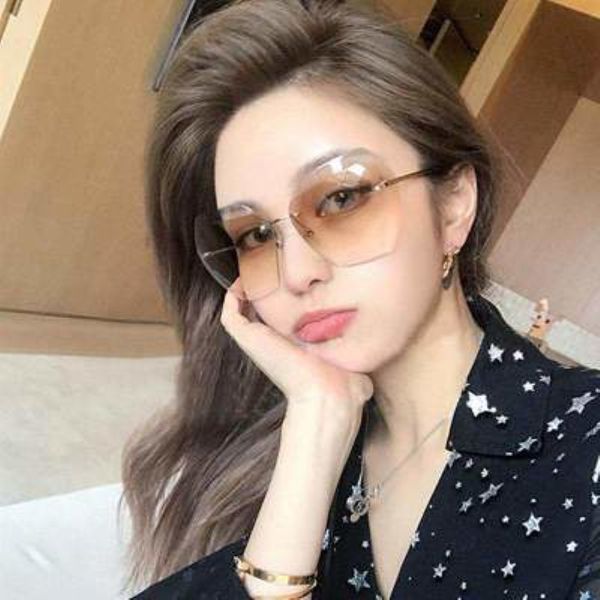 

2020 rimless солнцезащитные очки женщины крупногабаритные площади gradient вс очки солнцезащитные очки мода ретро