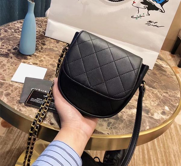 

19SS Pairs Fashion Women Shoulder Bags Crossbody Luxury Designer Tote Classic Brand Female Shoulder Bag Chain Bag Coco Sweet Shoulder Bags