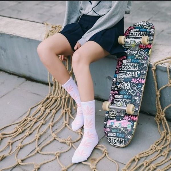 

christmas plantlife socks for men women cotton socks skateboard hiphop maple leaf sport socks 2020, Black