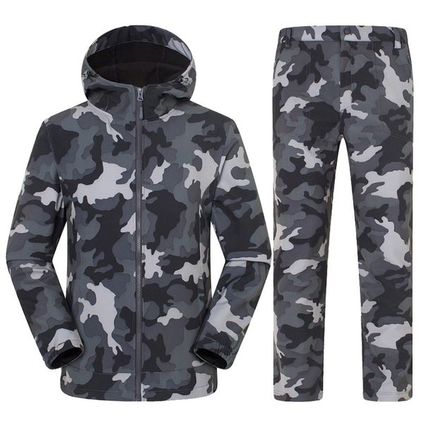 

outdoor camouflage soft shell set men and women couple's soft pants winter brushed and thick shark skin tad customizable, Tan;black