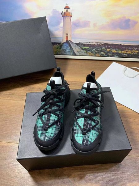 

fashion designer spikes flats shoes for women luxury party lovers genuine leather sneakers platform, Black