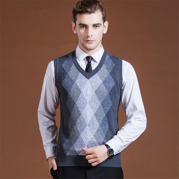 

male spring autumn v-neck sweater vest men's plaid sleeveless cashmere sweater pullover winter geometric patterns fashion vest, White;black