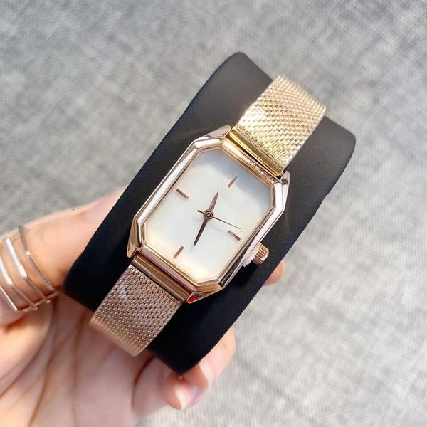 

2020 luxury design watch fashion women watch popular style rectangle dial clock quartz wristwatch female clock relogio montre f, Slivery;brown