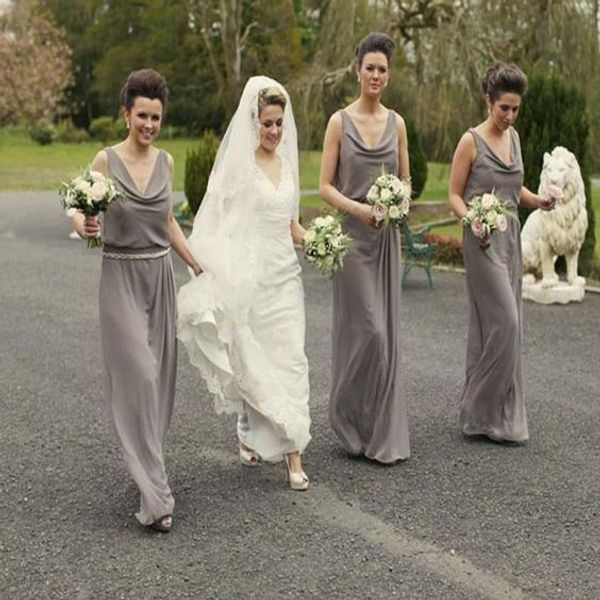 Simple Design Silver Cowl Ceen Bridesmaid платья дешевые Оболочка Длина пола Шифон Формальная Вечеринка Невеста Плюс Размер Установленная Платье в деревенской Стране