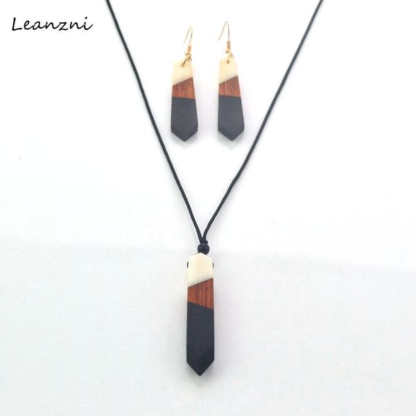 

leanzni antique wood resin feature necklace suit, black and white with fashion jewelry, knitted rope, gift necklace suit, Silver