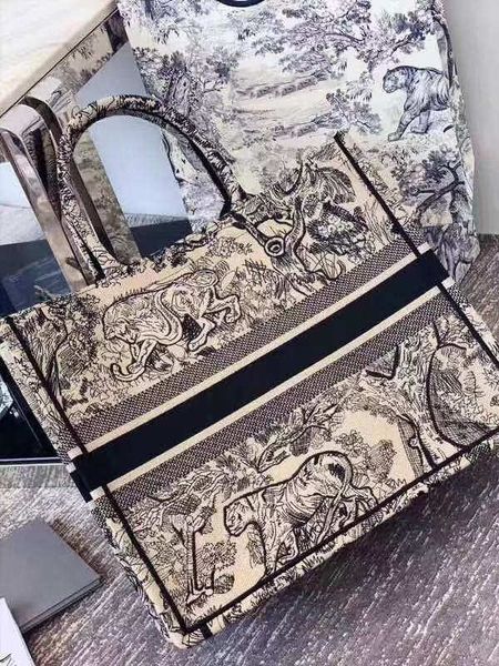 

handbags shopping retro new paris designer handbags handmade pattern ethnic canvas style embroidery large-capacity fashion ladies bag jmriv, Red;black