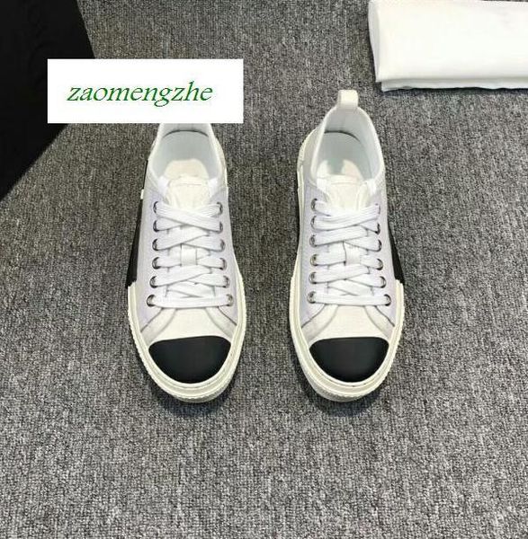 

new classics b23 "single m classic as the main vision, in the way of large-area printing on the upper lovers size 38, Black