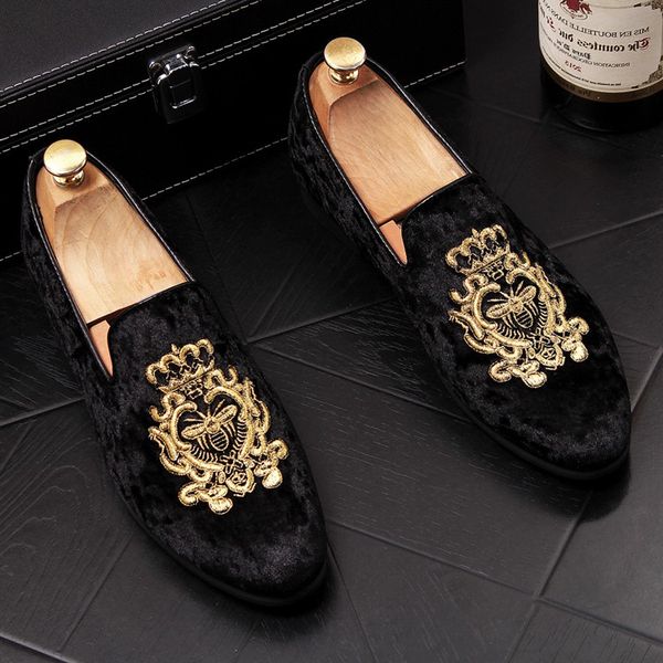 

Плюс Размер: 39-46 Мужчины Оксфорды Классическая обувь Вышивка пчелой замши Кожа Бр