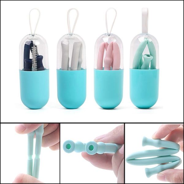 

4pcs collapsible silicone straw reusable folding drinking straw with carrying case and cleaning brush for travel, home, office