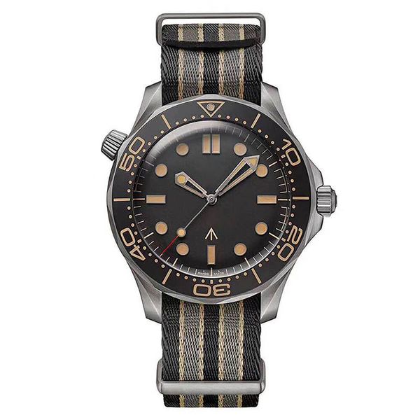 

drive 300m 007 james mens watch automatic movement luxury mens nato designer watches black dial sports male wristwatches relogio, Slivery;brown