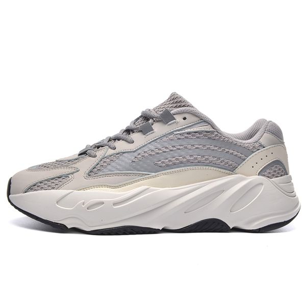 

700 v2 wave runner мђжкие кѬоовки иѬеневй инеѬи geode static kanye west athletictrainers кѬоовки ж