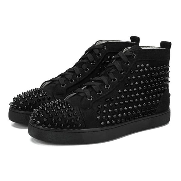 

2020 men women designer shoes luxury spikes sneaker red triple black white suede leather fashion mens flats bottoms shoe size 36-47 lll